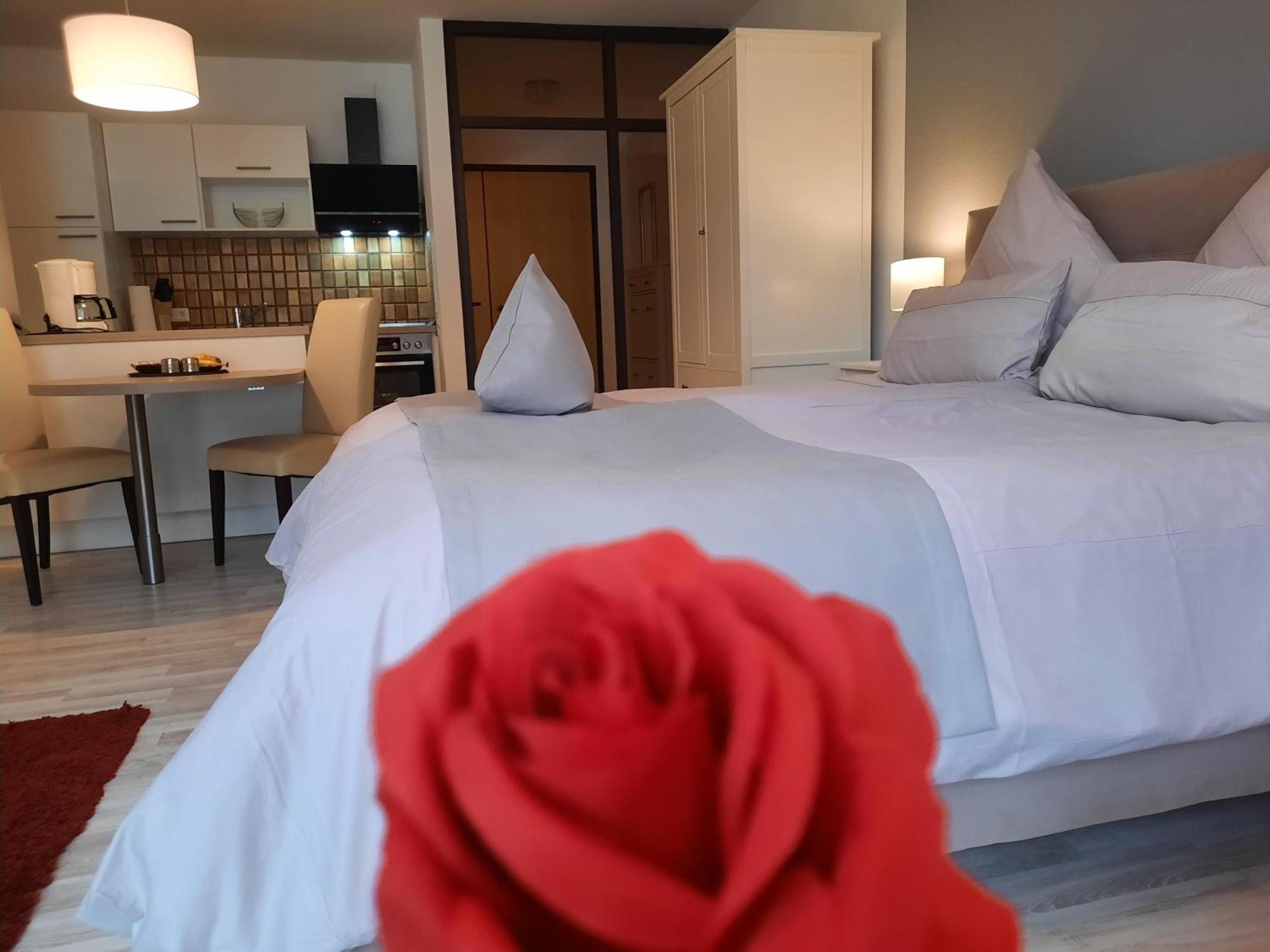 Haus Roseneck Mit Gratis Zugang Zur Jod-Sole-Therme 바트베벤슨 외부 사진