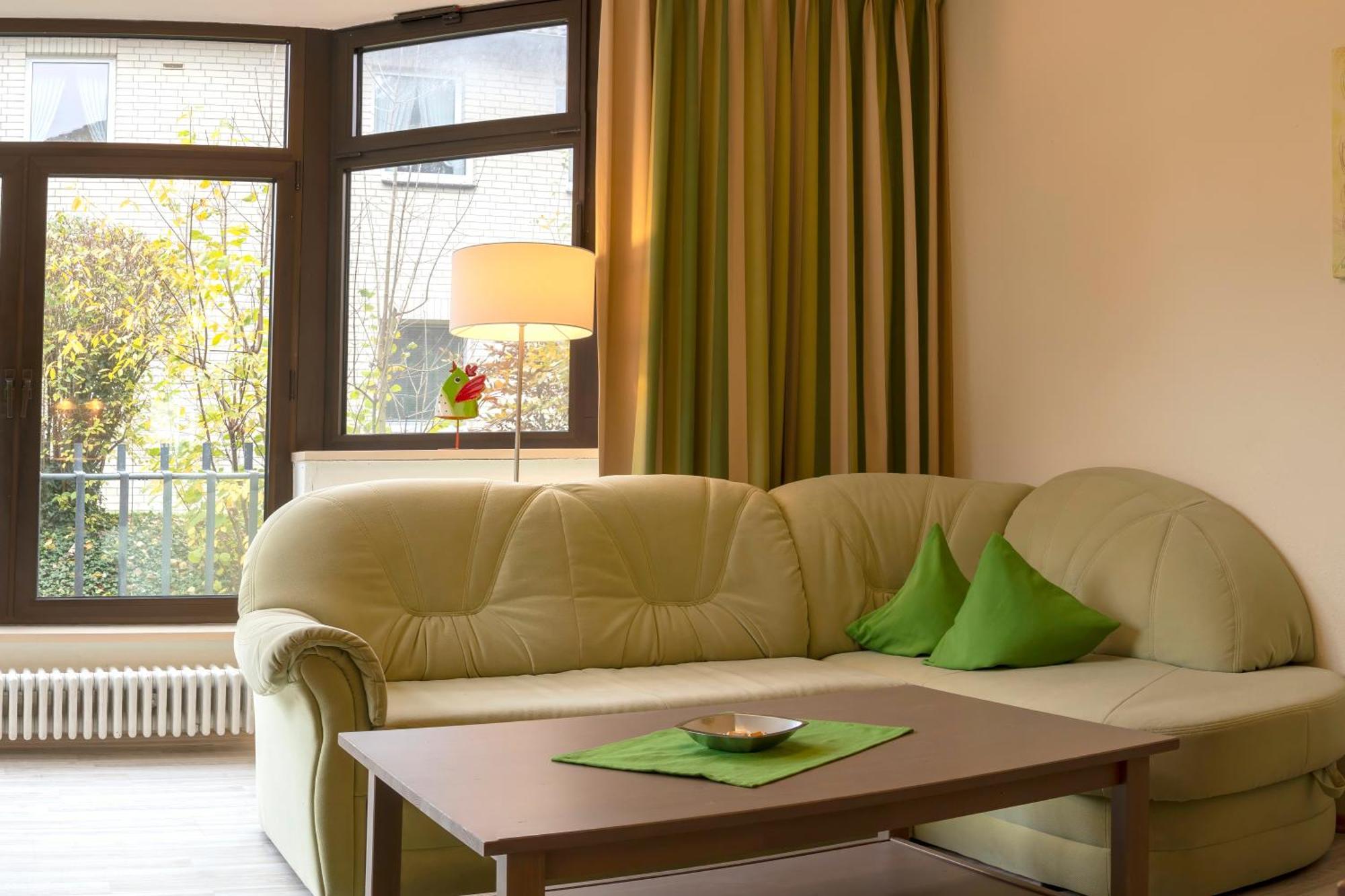 Haus Roseneck Mit Gratis Zugang Zur Jod-Sole-Therme 바트베벤슨 외부 사진