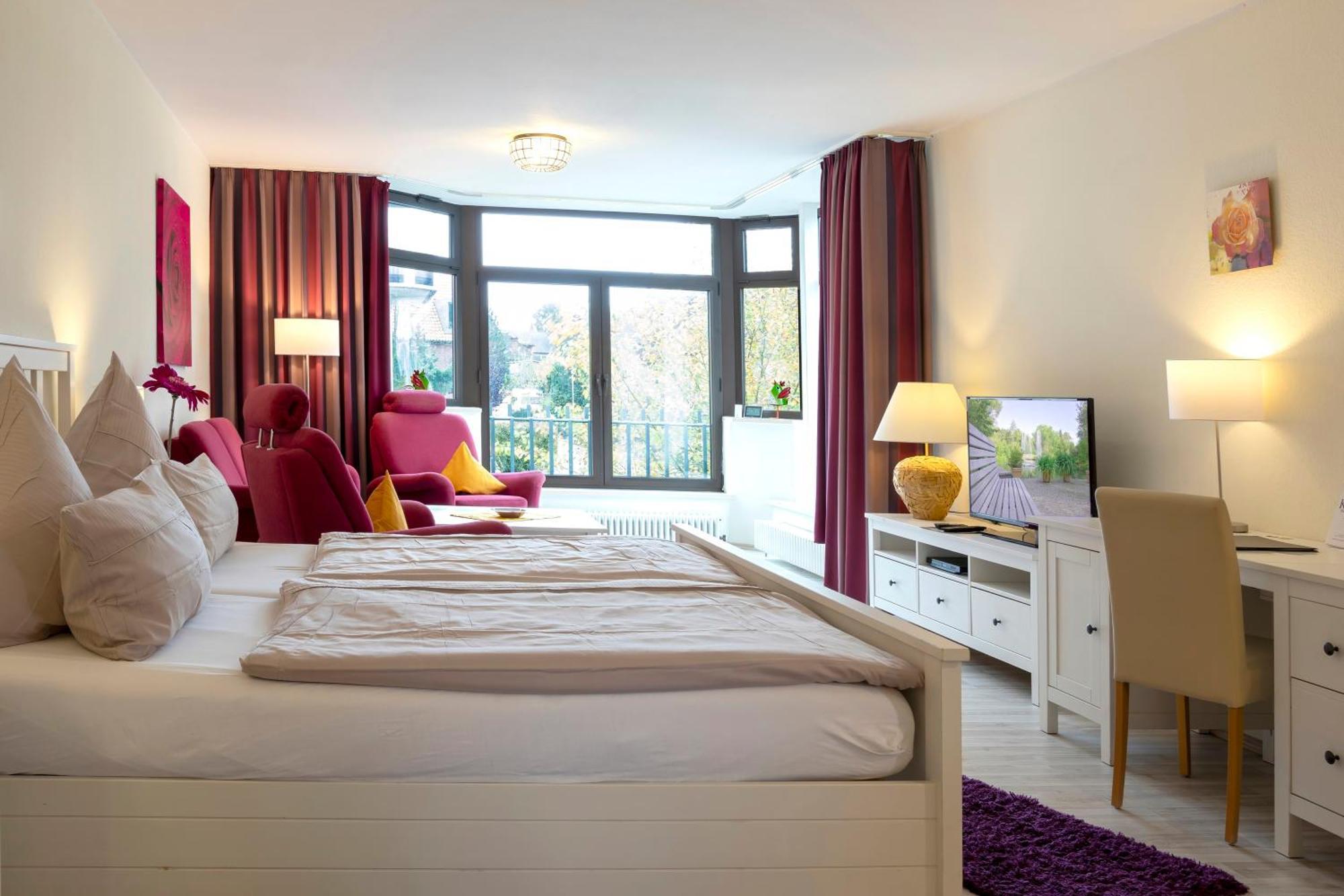 Haus Roseneck Mit Gratis Zugang Zur Jod-Sole-Therme 바트베벤슨 외부 사진
